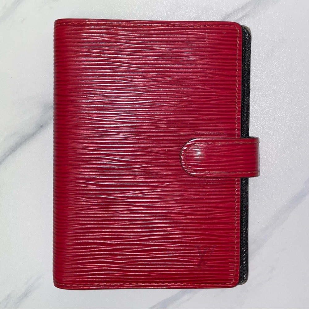 Louis Vuitton Agenda! Red Epi LV Leather!